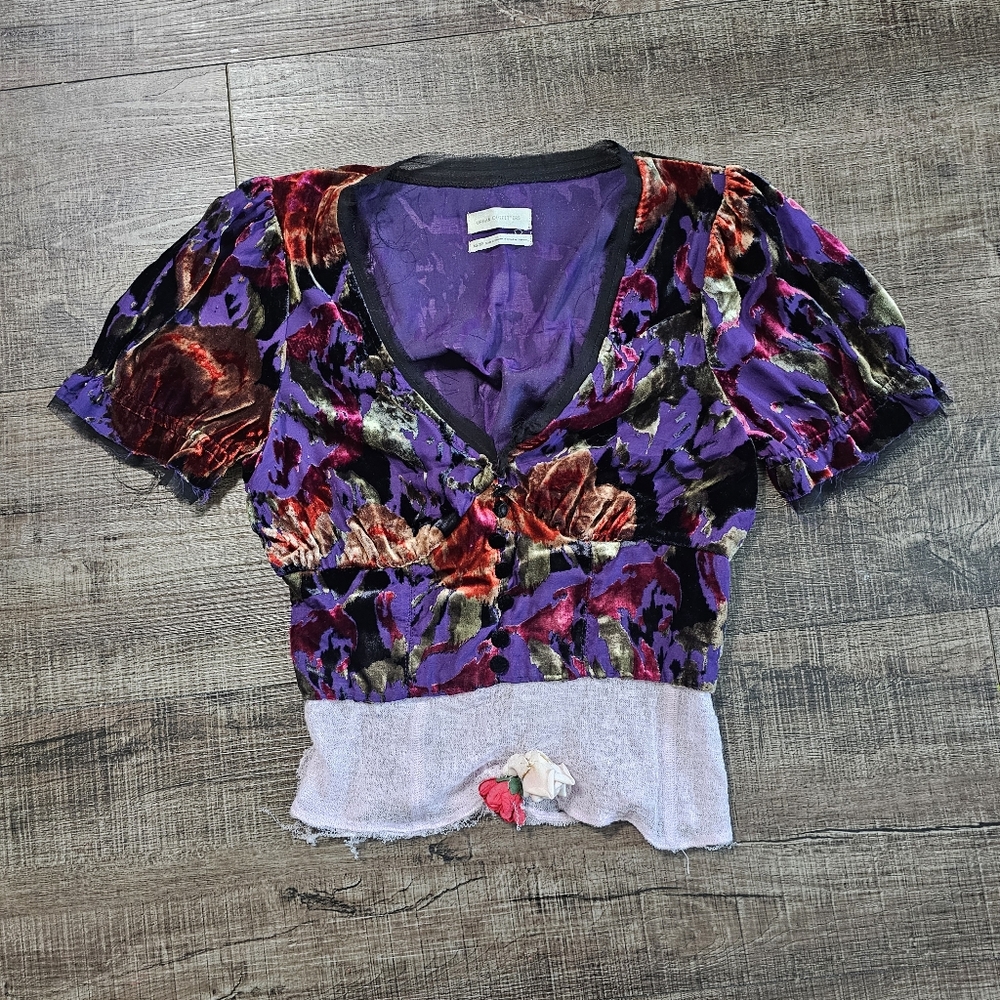 Urban Outfitters - Floral Velvet Top